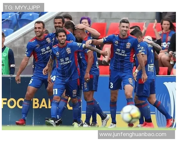 澳甲联赛精彩对决纽卡斯尔迎战凤凰队全力争胜展现实力 澳甲联赛精彩对决纽卡斯尔迎战凤凰队全力争胜展现实力