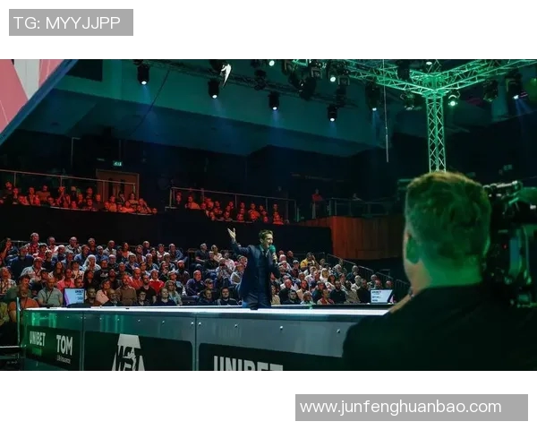 世锦赛精彩对决希金斯与霍金斯谁能问鼎巅峰荣耀 世锦赛精彩对决希金斯与霍金斯谁能问鼎巅峰荣耀