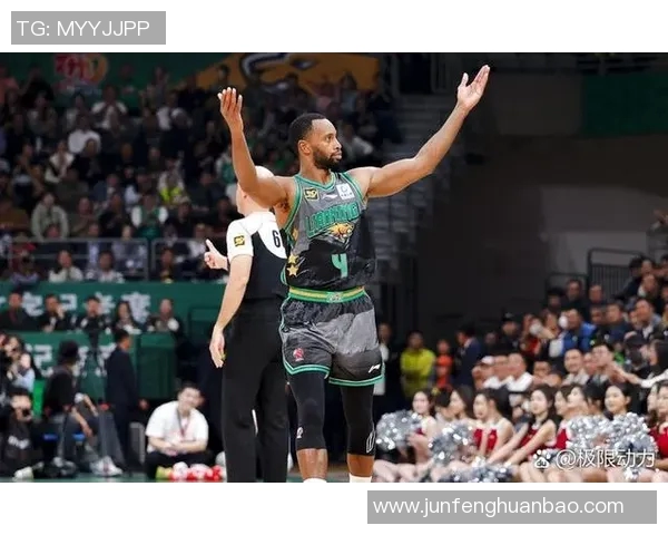 辽宁与深圳精彩对决回顾赛场瞬间尽在比赛录像2