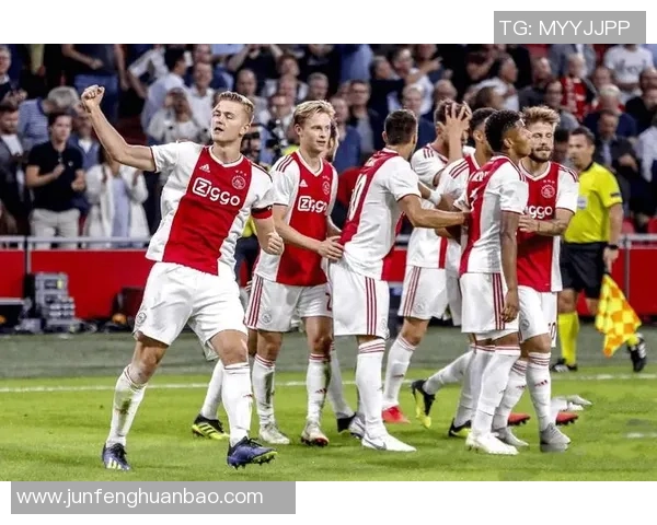 精英队与阿贾克斯的巅峰对决谁将赢得这场足球盛宴 精英队与阿贾克斯的巅峰对决谁将赢得这场足球盛宴